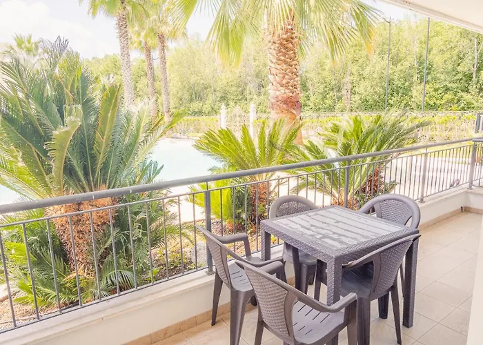 Relais Du Lac Village - Italian Homing