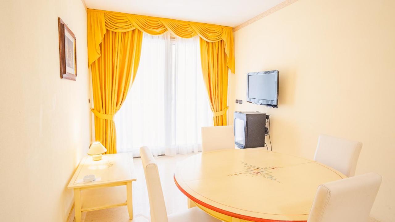 Relais Du Village - Italian Homing Desenzano del Garda