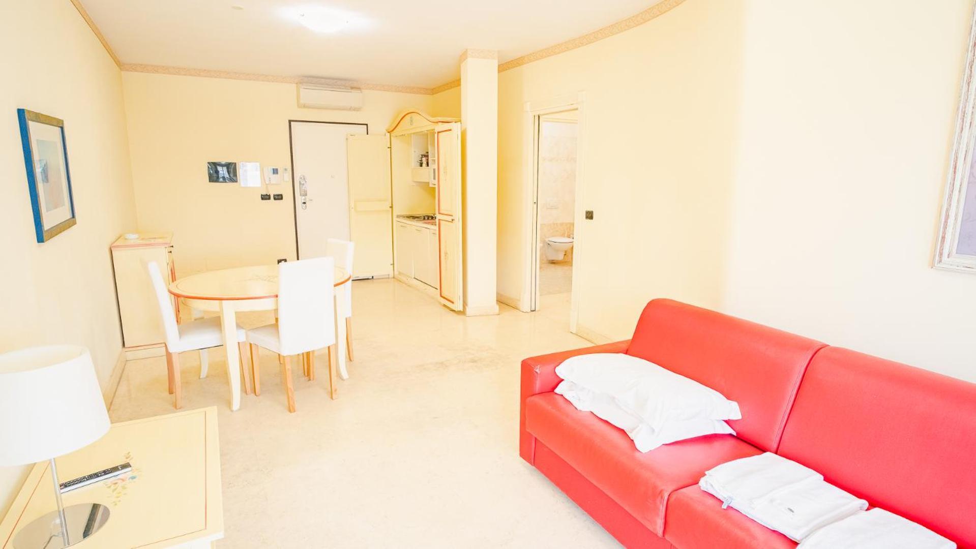 Relais Du Village - Italian Homing Apartment Desenzano del Garda