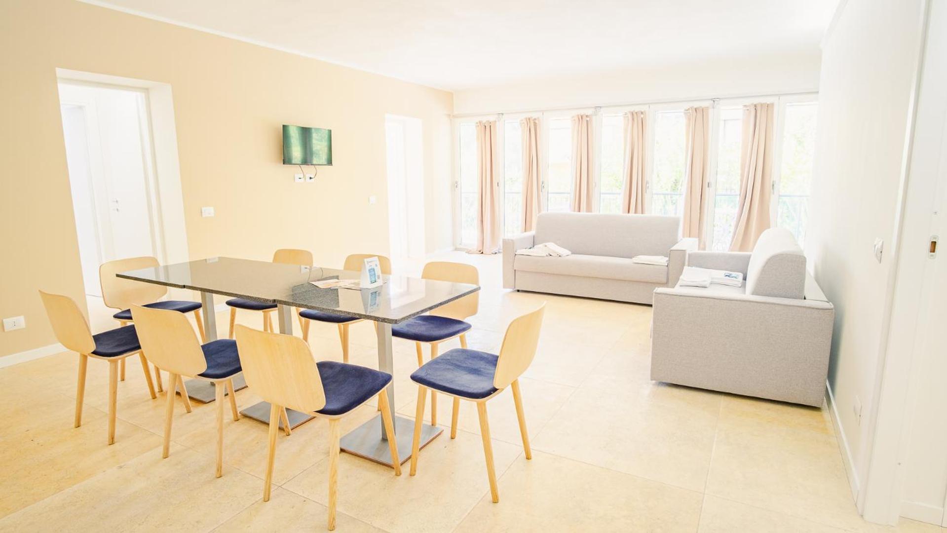 Relais Du Village - Italian Homing Apartment Desenzano del Garda