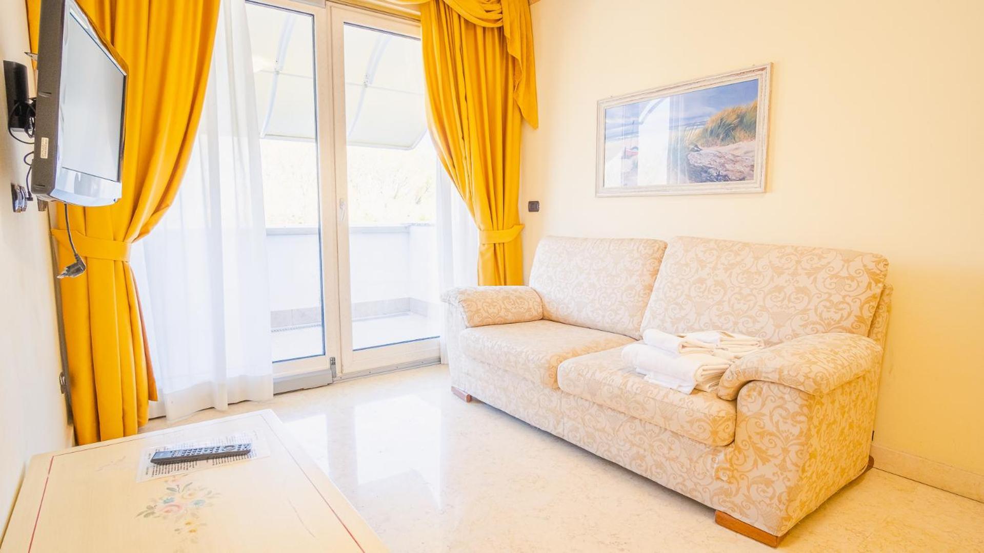 Relais Du Village - Italian Homing Apartment *