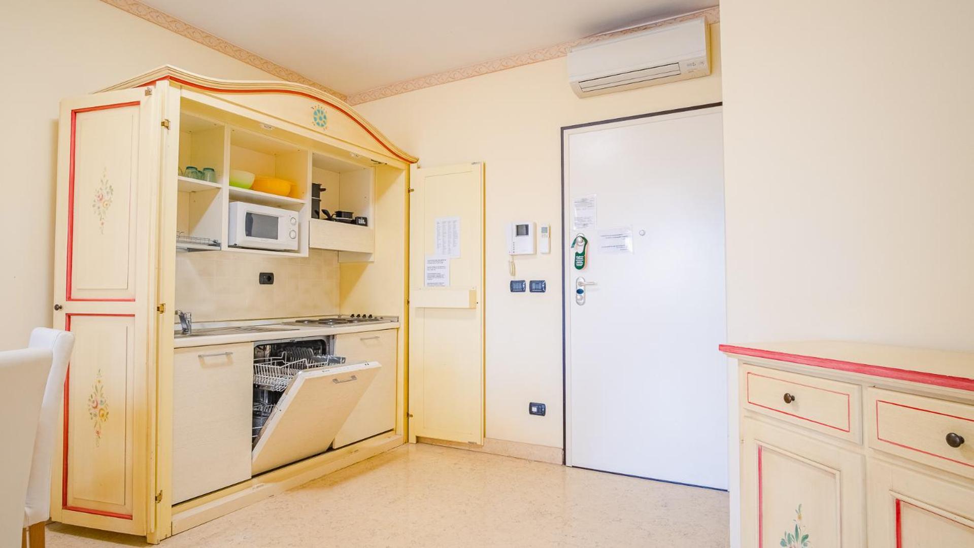 Relais Du Village - Italian Homing Apartment
