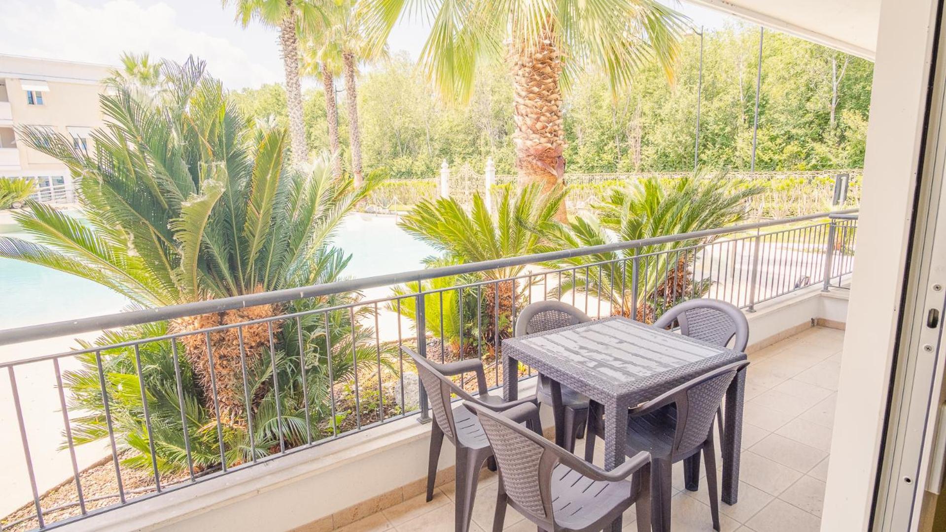 Relais Du Village - Italian Homing Apartment Desenzano del Garda